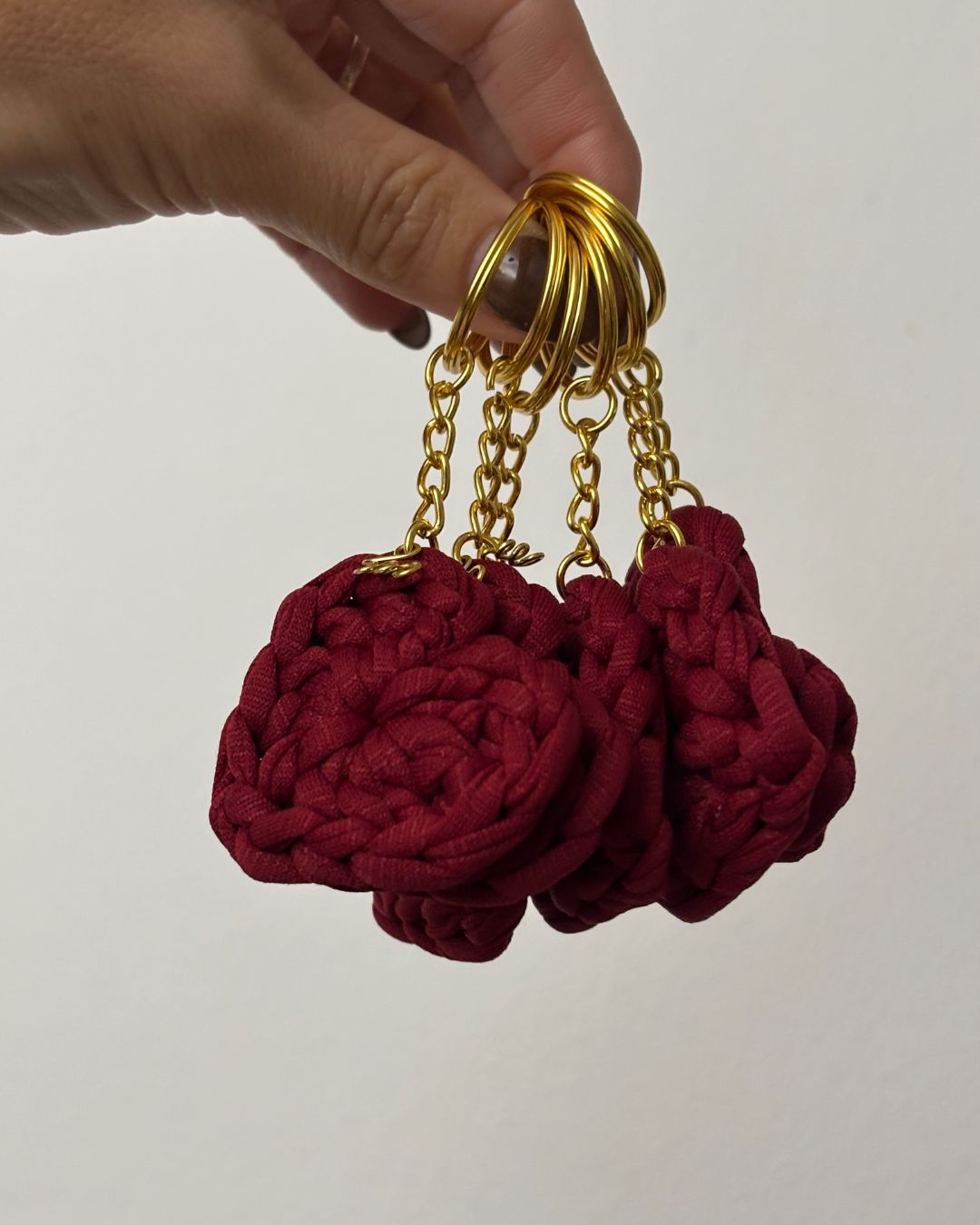 Llavero de Corazón Tejido a Mano Color Burgundy