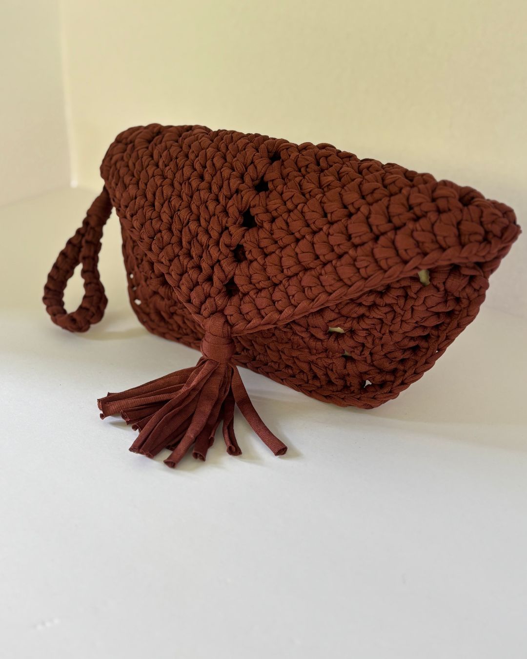 Cartera Colette: Clutch + Wrist Purse Marrón