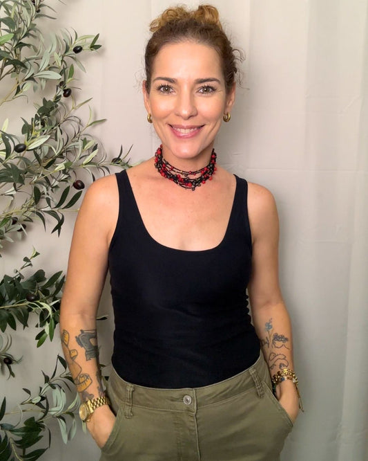 Collar Rut: Mil Formas (Tonos: Rojos, Marrones, Dorados & Hilo: Negro) - Tejido a Mano en Crochet con Piedras, Cristales y Semipreciosas