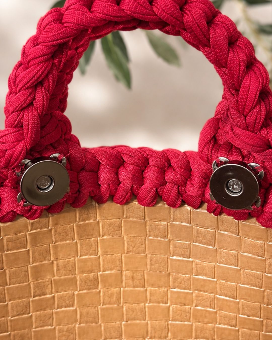 PRE ORDEN - Elena Pequeña Blanco: Vinyl and Crochet Bag 3 en 1 Cross Body, Clutch and Shoulder