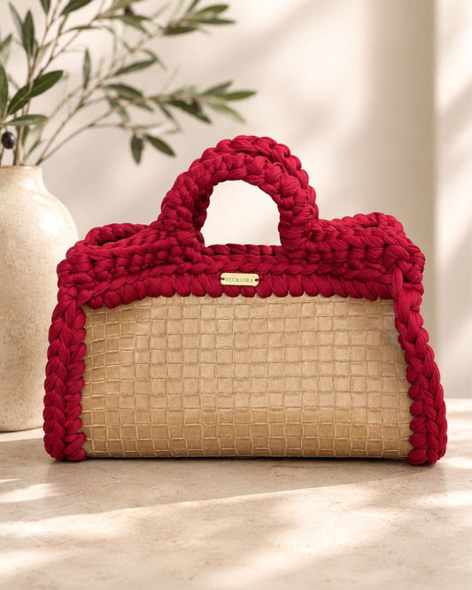 PRE ORDEN - Elena Grande Burgundy: Vinyl and Crochet Bag 3 en 1 Cross Body, Clutch and Shoulder