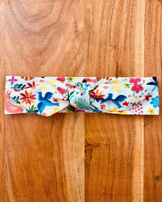 Headband Regular 35" x 2 1/4": Flores y Pajaritos Base Blanca Atta