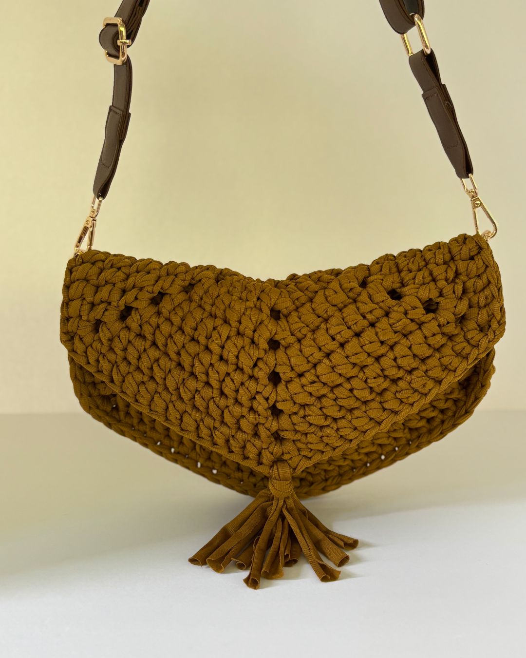 Cartera Colette COLOR MOSTAZA: Pieza 2 en 1 Crossbody + Clutch Hecho a Mano