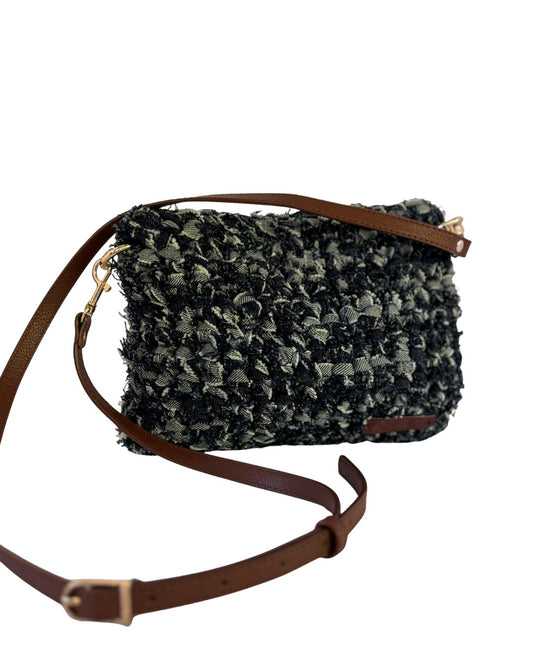 Catalina 2 en 1 Denim Crossbody Bag + Clutch Purse Color: Azul Oscuro