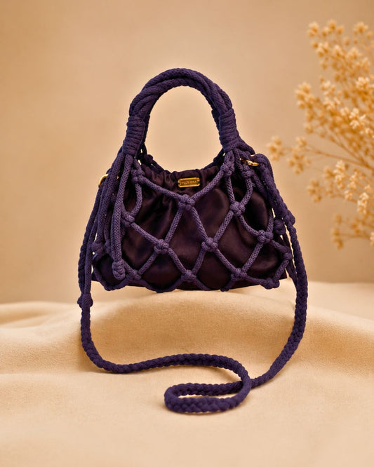 Lucía 3 en 1 Cross Body and Clutch Drawstring & Net Bag Color Azul Marino Atta