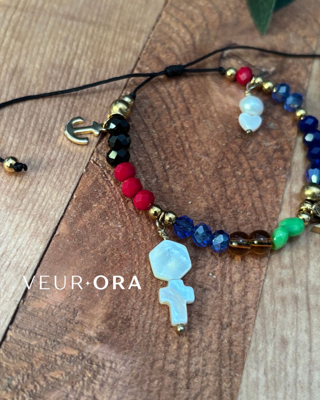 Pulsera Oración del Padre Nuestro en Hilo, Beads y Charms