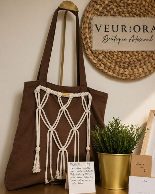 PRE-ORDEN Margarita Macrame Tote: Bolso Marrón + Bolas de Madera e Hilo Crema Veurora