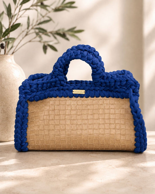 PRE ORDEN - Elena Grande Azul Brillante: Vinyl and Crochet Bag 3 en 1 Cross Body, Clutch and Shoulder