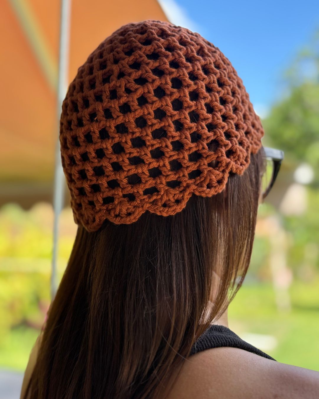 Caramel Mesh Hat: Gorro en Tendencia en Crochet