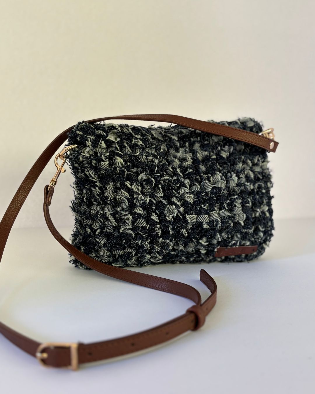 PRE-ORDEN Catalina 2 en 1 Denim Reciclado Crossbody Bag + Clutch Purse