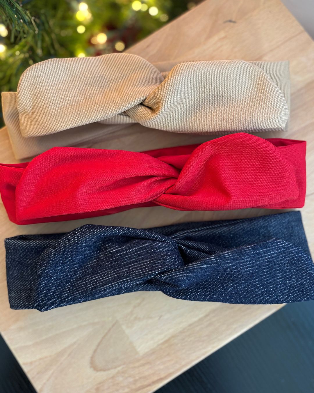 PRE ORDEN: Rita Wire Headband (Diferentes Colores) – Bandana Artesanal con Alambre y Hair Clips Antideslizantes | Veurora