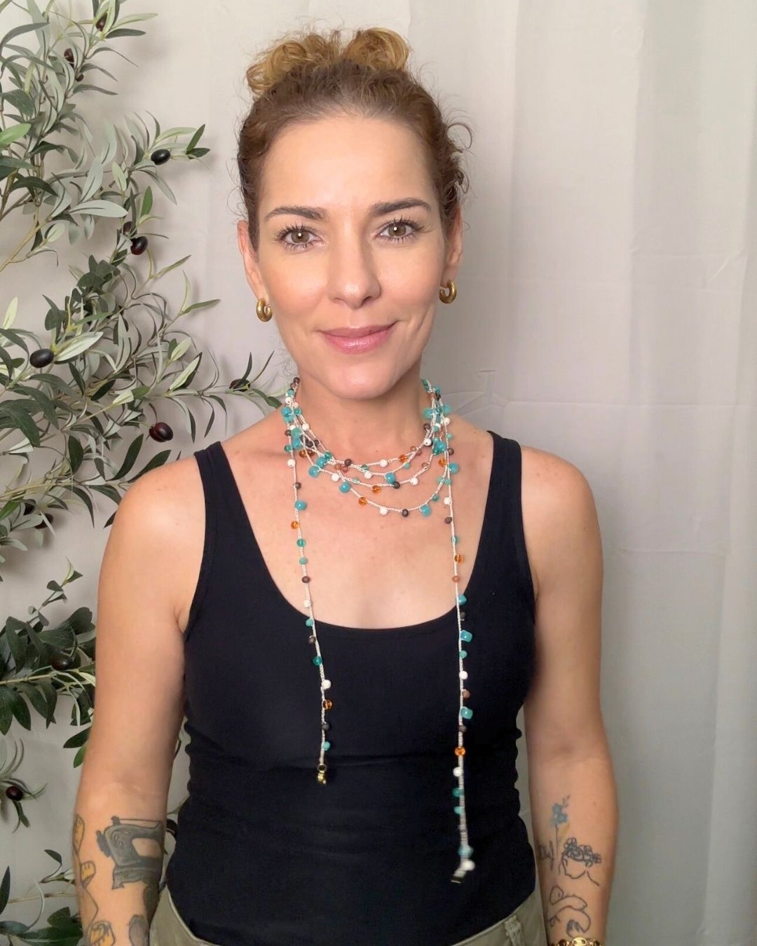 Collar Rut: Mil Formas (Tonos: Turquesa, Crema, Caramelo, Marrones & Hilo: Crema) -  Tejido a Mano en Crochet con Piedras, Cristales y Semipreciosas