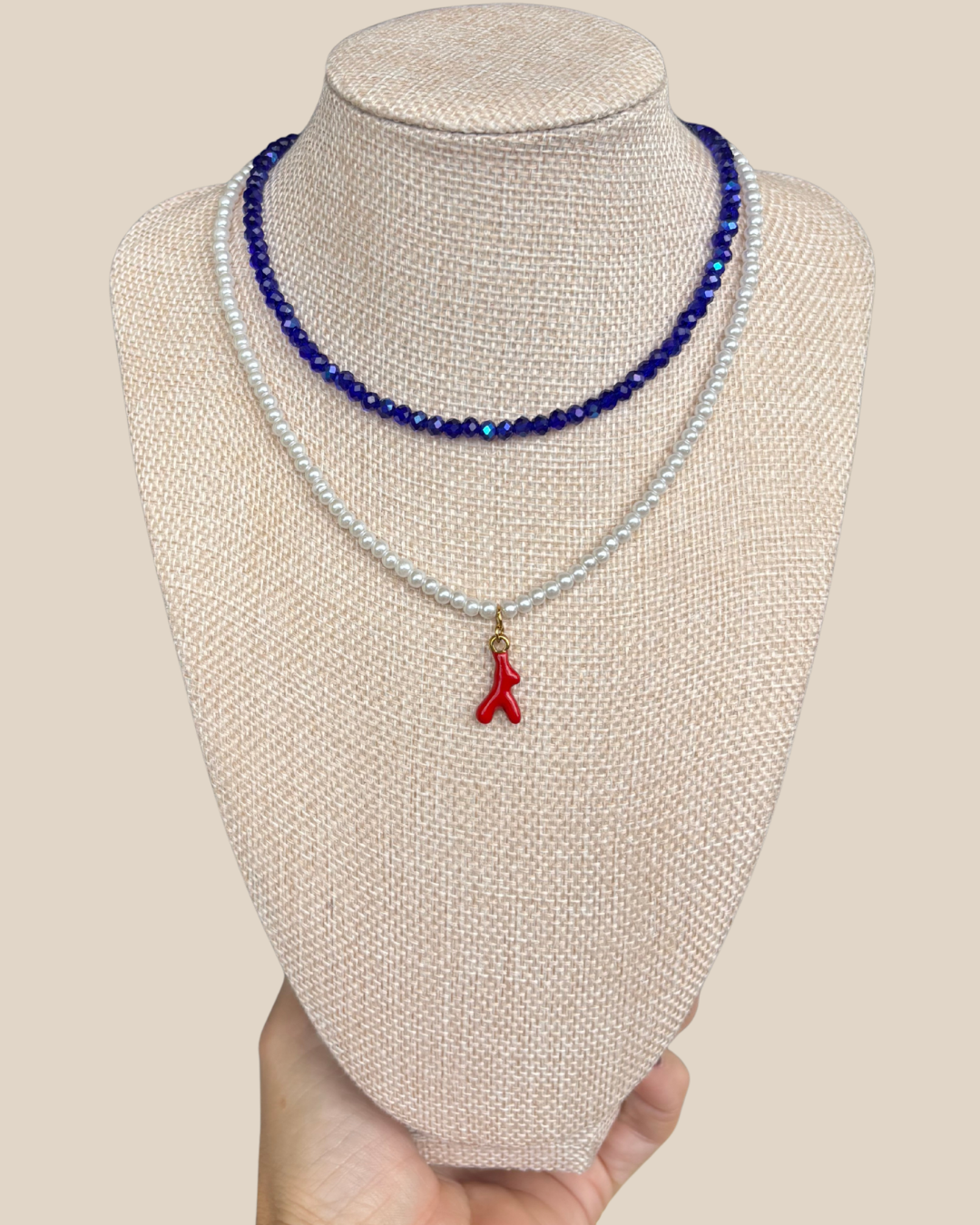 Ave Necklace: Cristales Rondell Azul Marino