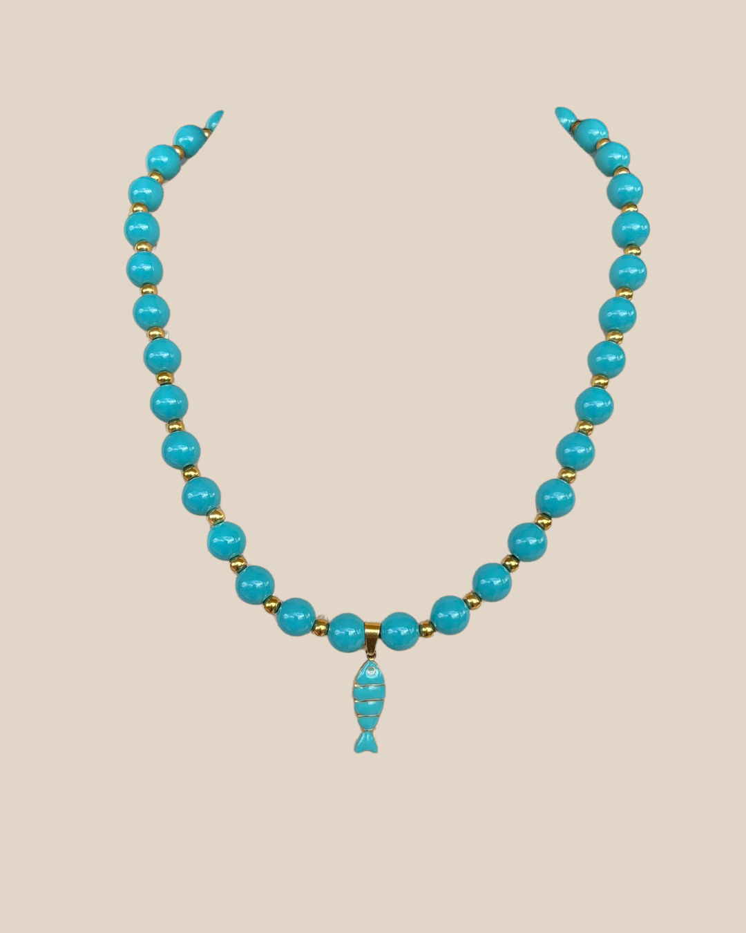 Ave Necklace: Turquesa con Charm de Pez y Balines en Stainless Steel