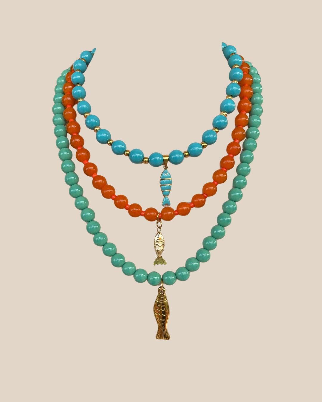 Ave Necklace: Turquesa con Charm de Pez y Balines en Stainless Steel