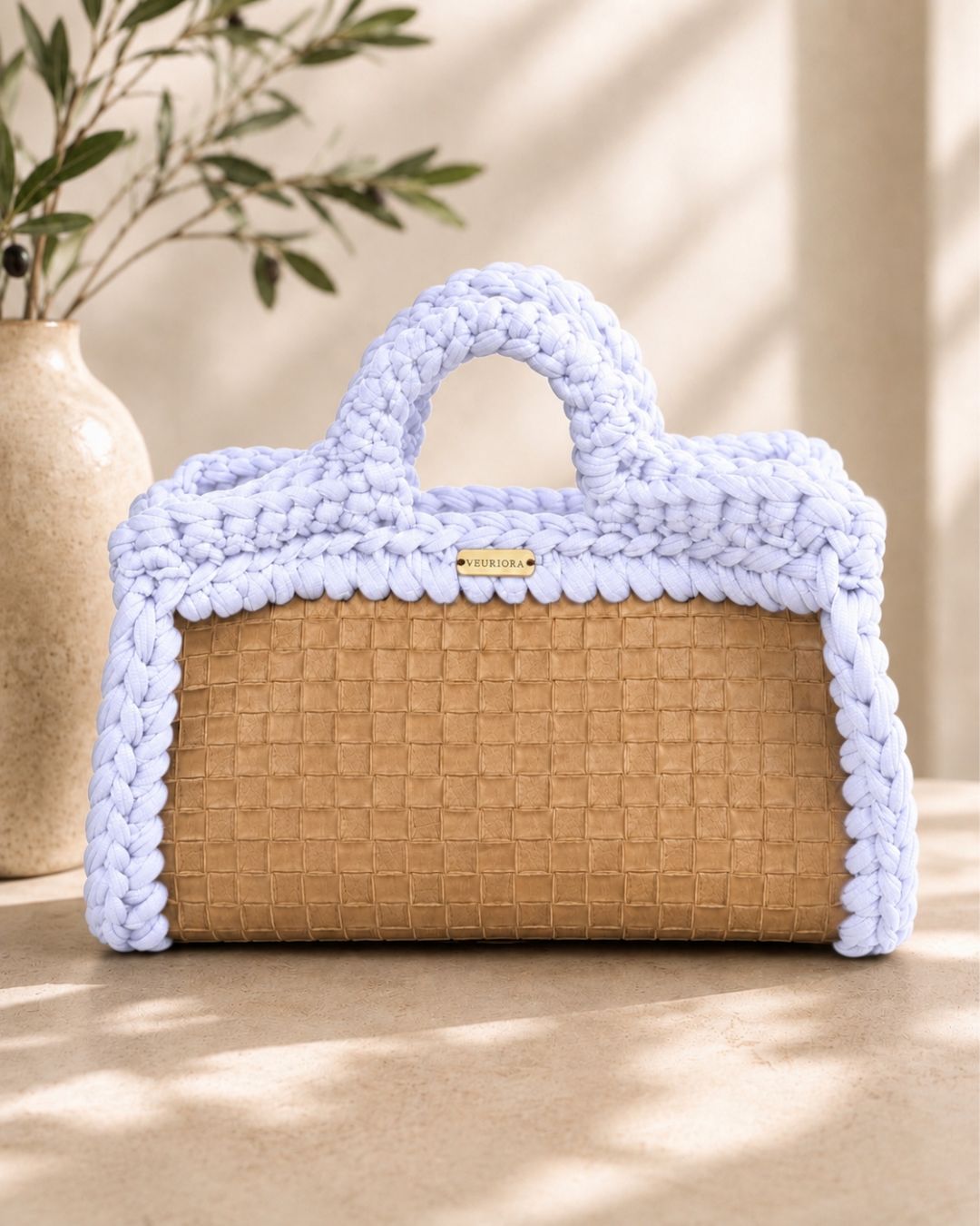 PRE ORDEN - Elena Pequeña Blanco: Vinyl and Crochet Bag 3 en 1 Cross Body, Clutch and Shoulder